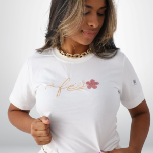 T-shirt "FÉ" bordado